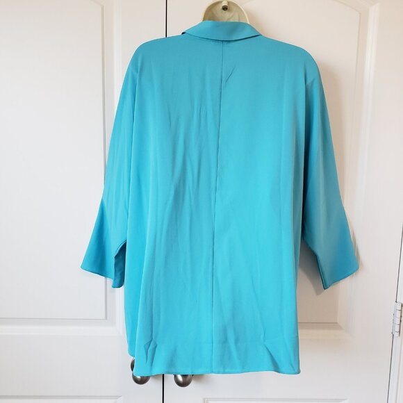 Chicos Shirt Womens 2 Blue Turquoise Oversized Button Front Blouse Relaxed NWT - Picture 3 of 5